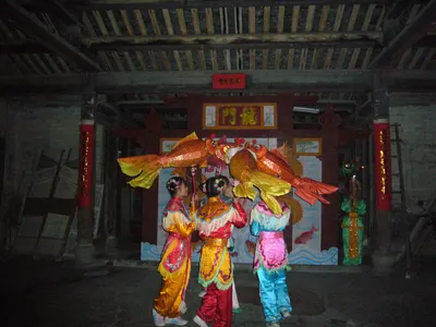 鲤鱼舞（鲤鱼灯） 第 2 张